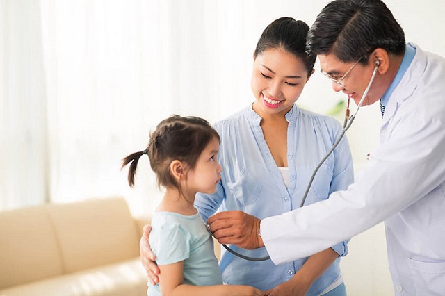 Các lưu ý quan trọng khi chăm sóc trẻ mắc bệnh ung thư máu 