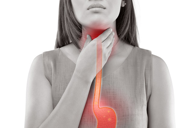 Mọi người cần cảnh giác các triệu chứng ợ nóng, đau rát vùng ngực có thể là dấu hiệu ung thư dạ dày 